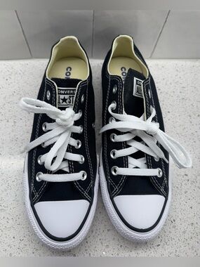 Converse Unisex Low Top Sneakers in Black and White